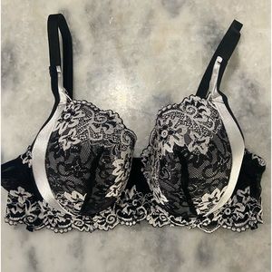 Sz 36 D  floral push up bra black white NICE